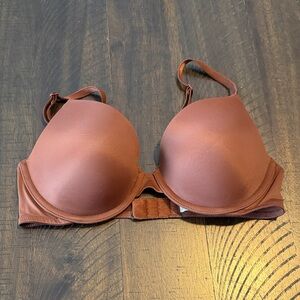 PINK Wear Everywhere T-shirt Lightly Lined Brown Bra 34C